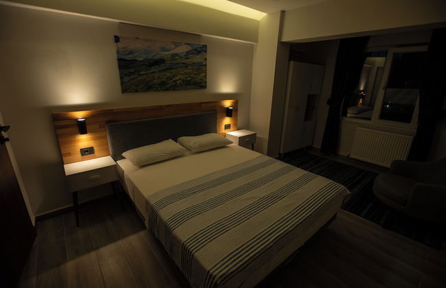 Royalova Hotel - Photo 22