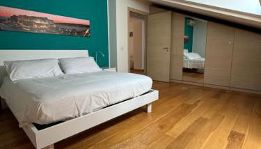 Loren House - Photo 1