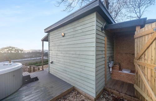 The Lookout - Photo 6