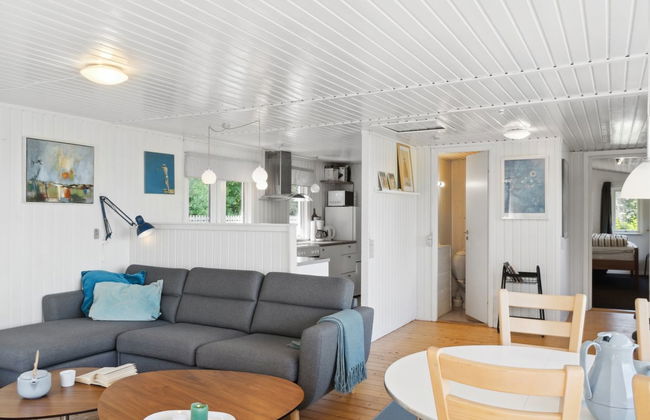 "Self" - 400m to the fjord - Foto 34