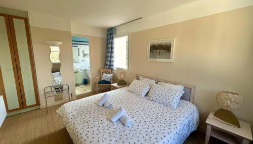 Seafront flat with indoor pool with stunning views - Foto 5