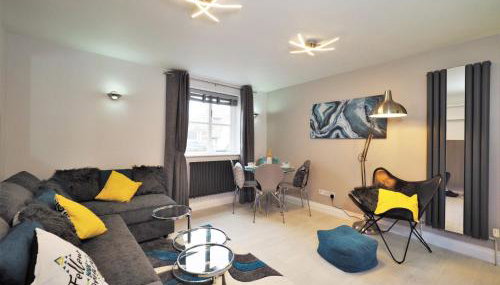 Contemporary Boutique 4 Sleeper Eton High Street - Pass the Keys - Foto 2, Other