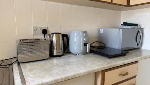 Cosy Apartment with Private Access and Kitchenette in Guildford - Foto 5