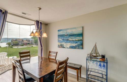 Resort Condo on Smith Mtn Lake Linens Included! - Foto 8