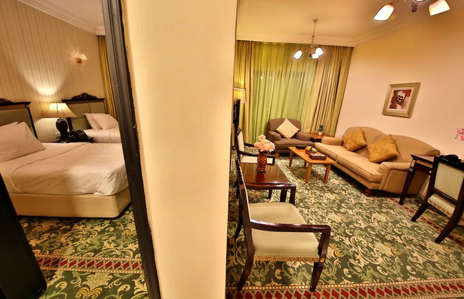 Midtown Furnished Apartments - Photo 7