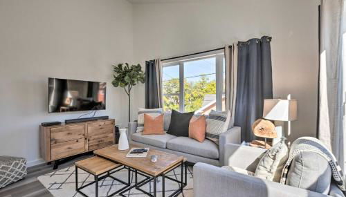 Modern Midtown Haven with Garage Mt Rose Day Trips! - Foto 4