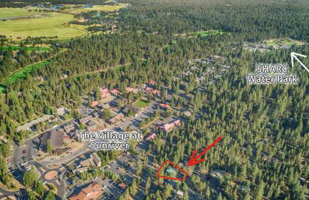 Walk to Everything! Hot tub, SHARC passes - Foto 37