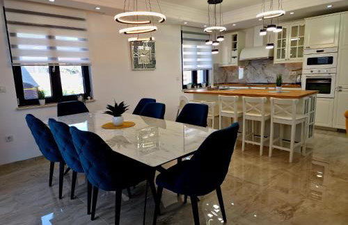 Luxury Villa Laura with Jacuzzi in Malinska - Foto 12