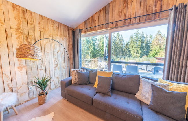 Lush Chalet Near Lake of Butgenbach - Photo 16