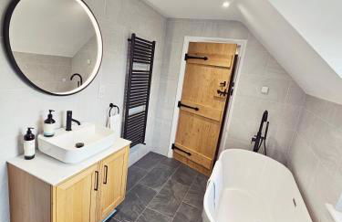 New traditional village house - Foto 31