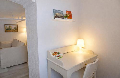 Cozy 1Bdrm • Great Location • Fast Wi-fi - Foto 8