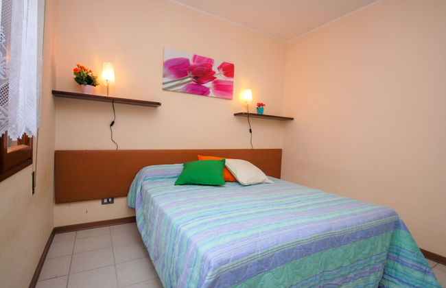 2 bedroom Apartment in Lignano Sabbiadoro with garden - Photo 7