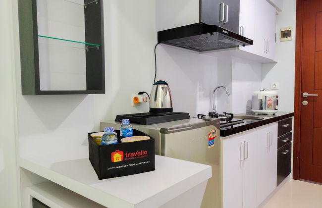 Compact and Cozy Tamansari Mahogany Studio Apartment - Photo 6