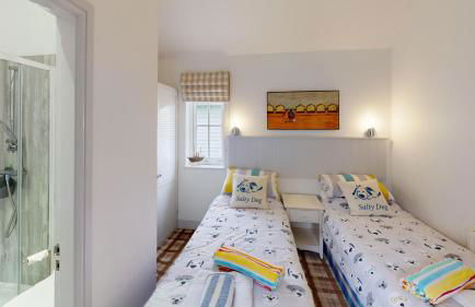 Salty Dog, The Bay, 2 bedrooms with ensuites, parking for 2 cars, 2 dogs welcome - Foto 12