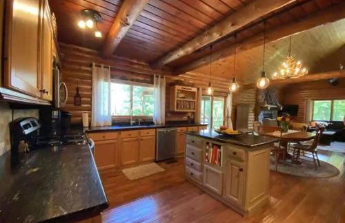 Rustic U.P. Retreat in Marquette - Photo 20