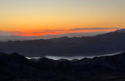 Desert View Retreat - Sleeps 22, Game Garage, Near Skywalk & Lake Mead - Foto 6