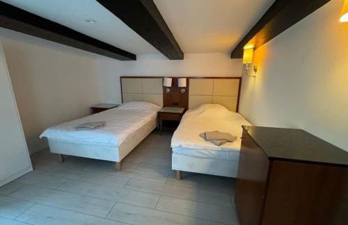 Große Monteurwohnung - 7 Personen - KÜCHE WIFI TV - Foto 9