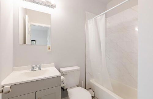 Philly Getaway - Chic Stay Near Center City - Foto 53