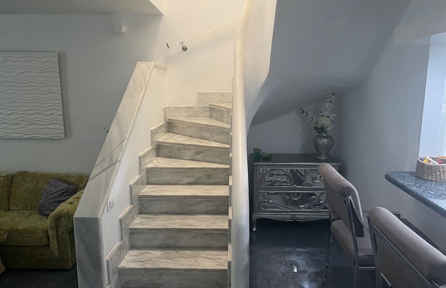 Luxury 4 bedroom villa with jacuzzi - Photo 20