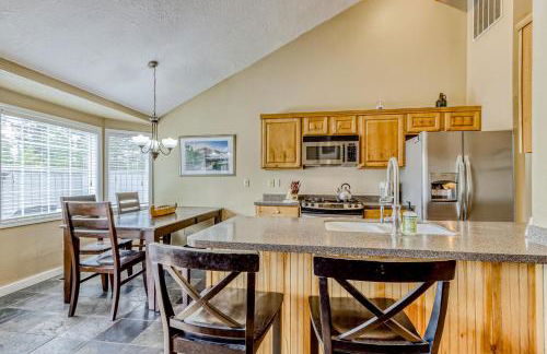 Rainier Rest Stop - Foto 10