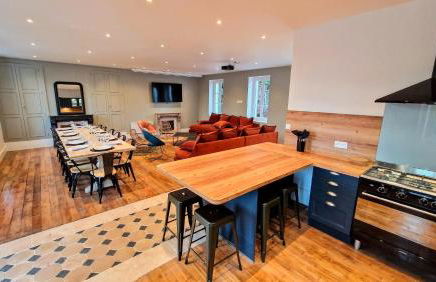 La Villa 1848 by Vindihouses - piscine chauffée - sauna - billard - babyfoot - Foto 6