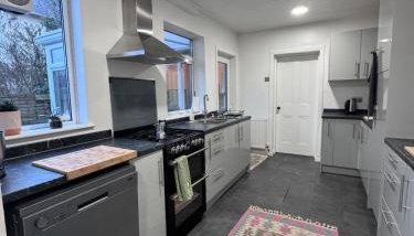 Charming 2 bed Victorian Home - Foto 2