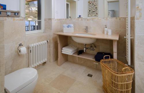 Elegant Brac Villa 4 Bedrooms Villa Shoreline Serenity Stunning Sea Views - Foto 15