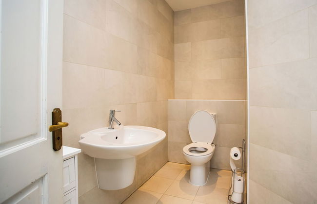 Spacious 5 Bed House Newcastle Gateshead - Photo 58