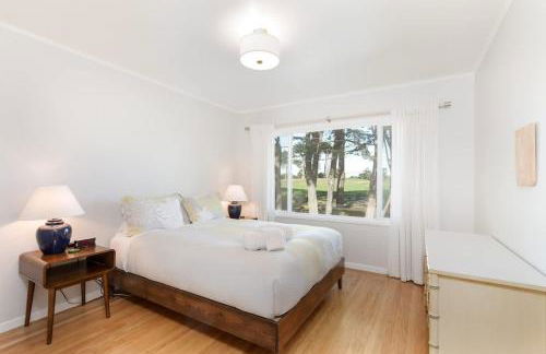 Mid-Century Modern Home in Daly City - Photo 16