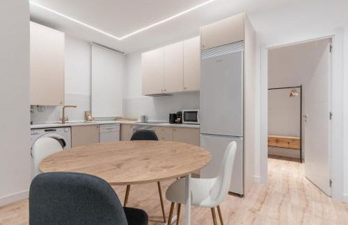 Modern Stylish-3Bedrooms 1Bathroom-Chamberí - Photo 30