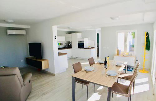 Casa Solaris at Anfi Beach with Private Terrace, Pool & Netflix - Photo 19