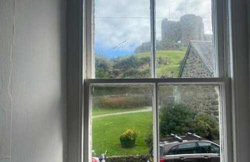 Porthyraur castle view, beach, parking,EV point Pet friendly - Foto 24