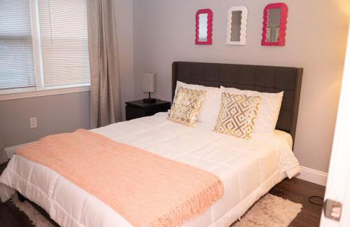 Lovely Home, centrally located! - Photo 18