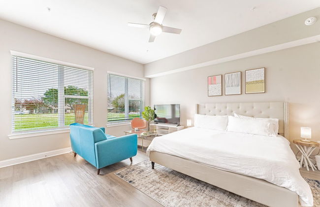 Quaint King Bed 1BR 5 Min to DT - Foto 1