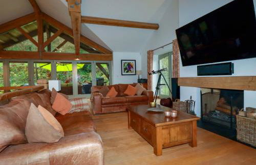 Kerslake House - Photo 5