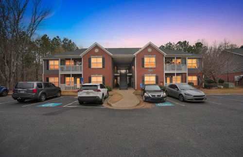 Stylish 2BR2BA with room to unwind - Foto 20