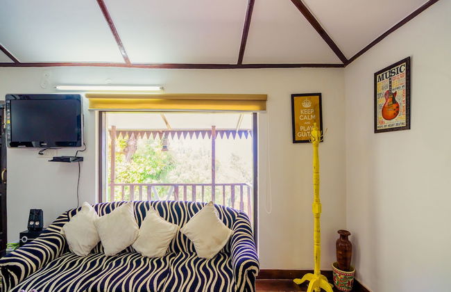 OYO 14132 Home Elegant 1BHK Kempty Road - Foto 15