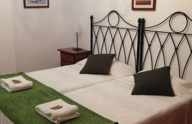 Apartamentos Los Verodes - Photo 33