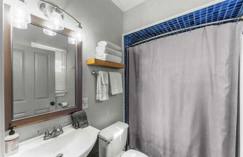 Stylish 1BR Airbnb in Leadville with Mountain Views - Near Skiing - Pets okay - Foto 37