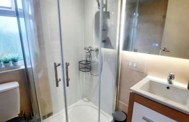 Alross studio flat / private bathroom - Foto 10