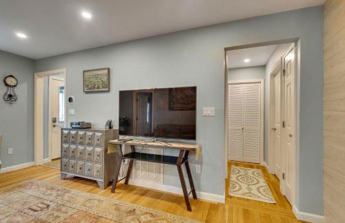 2BR DOG-Friendly Apt in 2-Fam Home - Comfy Retreat - Foto 4