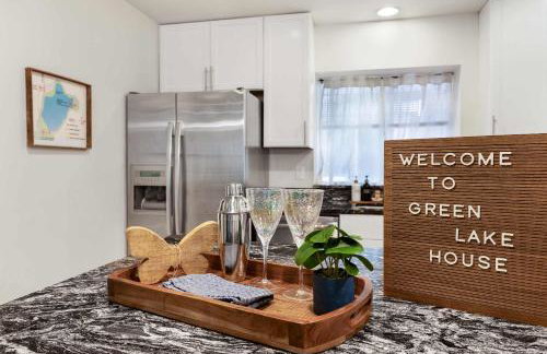 Green Lake 3BR Retreat Rare Large Garage - Foto 17