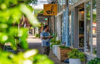 Stay Portland - The Tiny Oasis Steps to Local Coffee & Restaurants - Photo 24