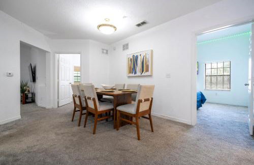 Amazing 2bed Condo in Kissimmee near Disney - Mickey Sorcerer - Foto 11