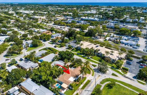 Walk to The Ave- Heated Pool, Spa, Golden Tee and Putting Green - mins to Beach- by Maven Vacation Rentals - Foto 51