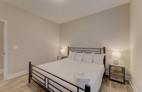 Cayce Sister Houses-Sleeps 14 - Foto 49