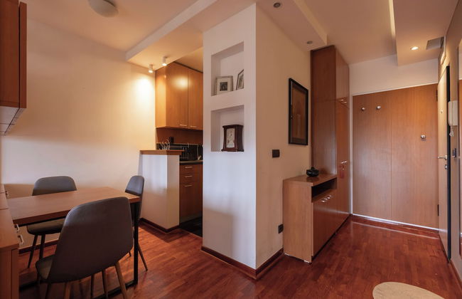 Central Park Apartments - Photo 27