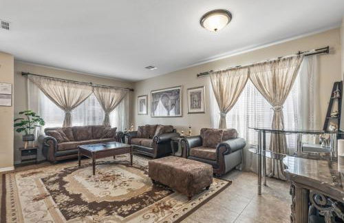 Entire Home in Surprise Downtown, Arizona - Foto 1