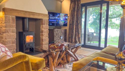 Waters Edge, Talkin Tarn, a luxurious bungalow with stunning views over the tarn - Foto 5