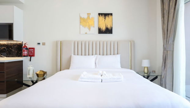 Elite LUX Holiday Homes - Jewelz Residences Studio in Arjan Dubai - Foto 3, Zimmer